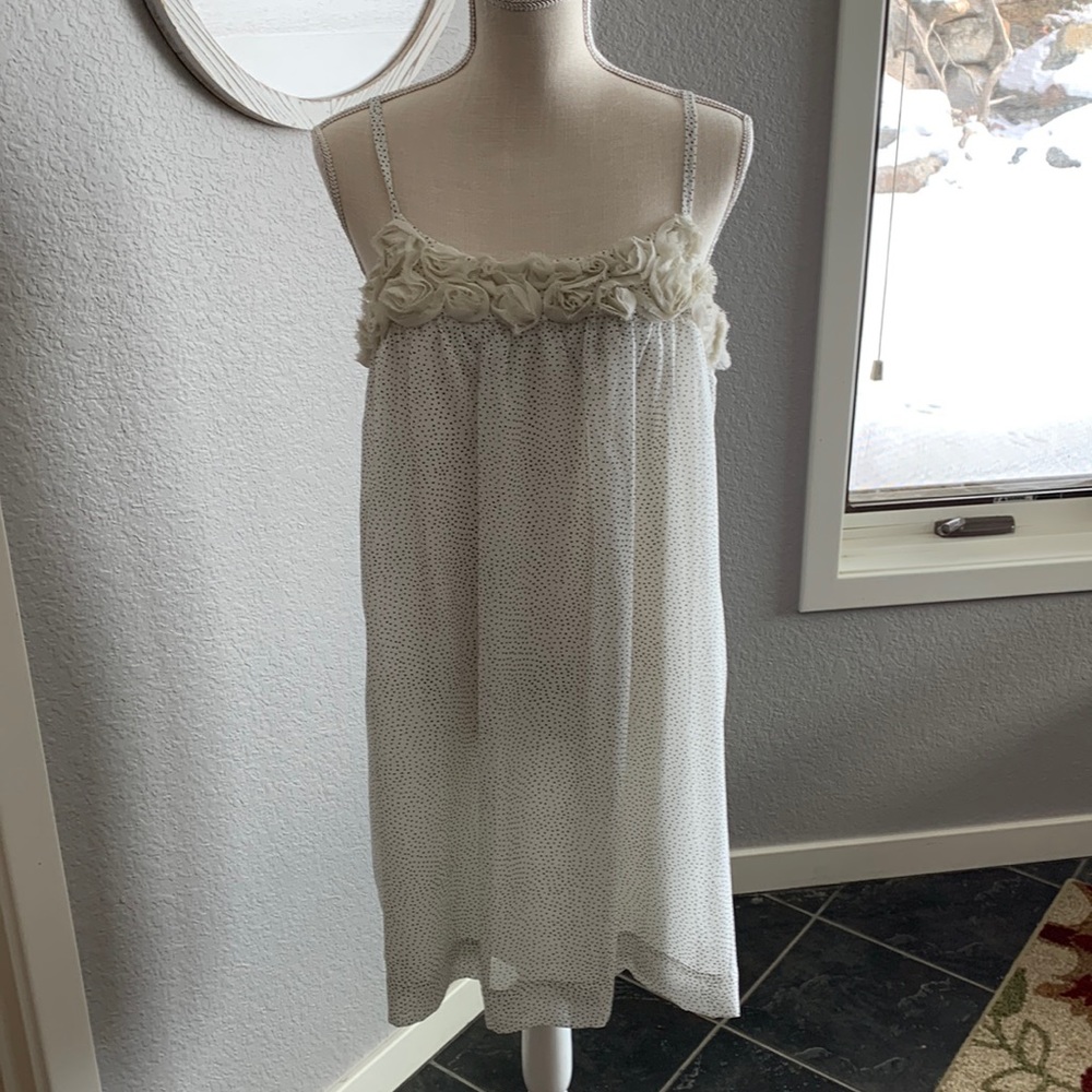 Super cute summer dress with distressed roses!